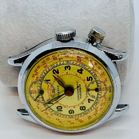 SOLD Vintage Swiss made Pierce Pilots chronograph - Picture 5 of 8